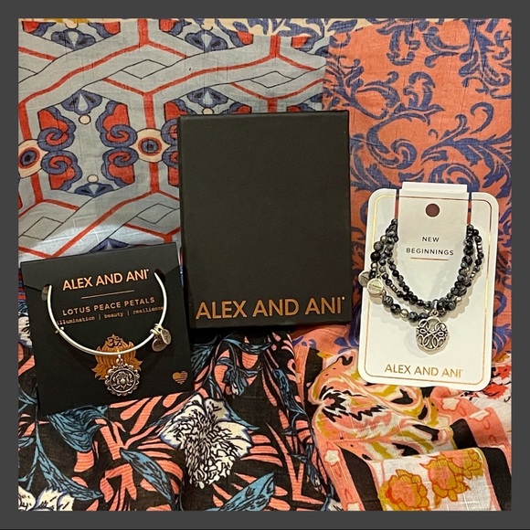 SOLD! x2- Lotus Peace & New Beginnings Bracelets NWT - Picture 4 of 16